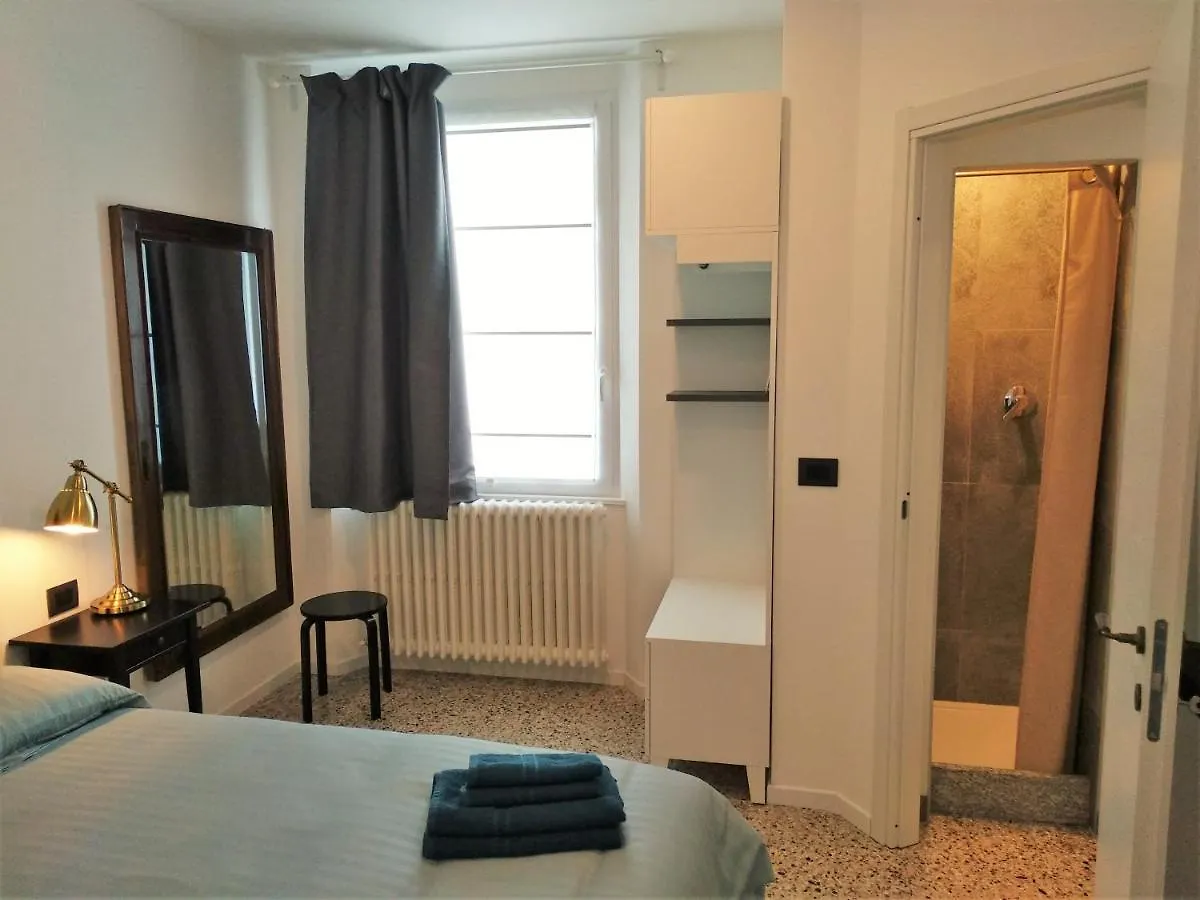 Bed & Breakfast Residenza Laurum Mandello del Lario