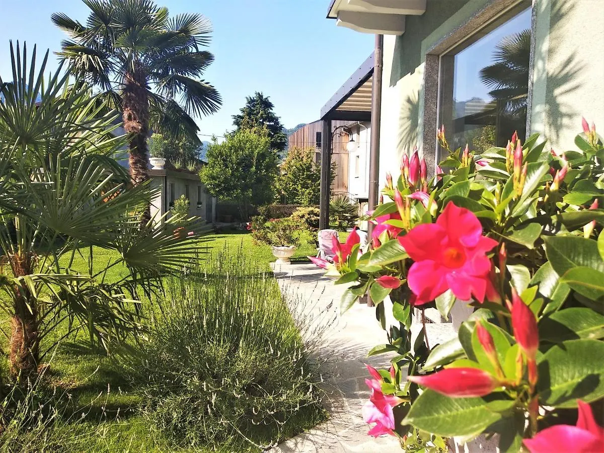 Residenza Laurum Mandello del Lario Bed & Breakfast