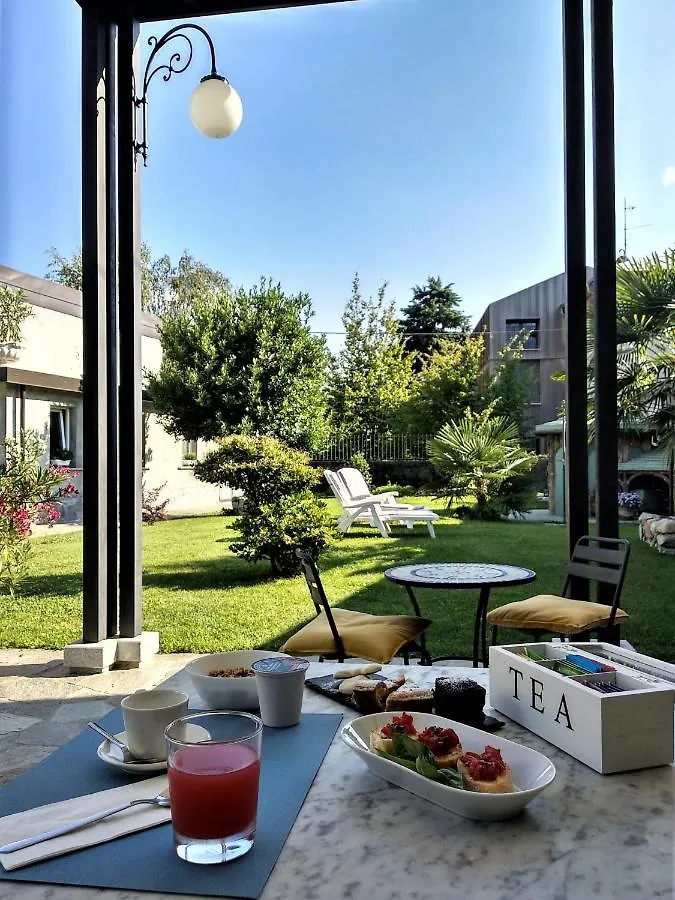 Residenza Laurum Mandello del Lario Bed & Breakfast