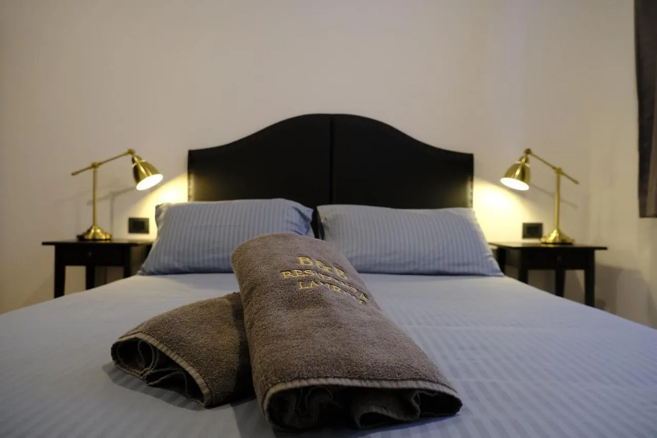 Residenza Laurum Mandello del Lario Bed & Breakfast