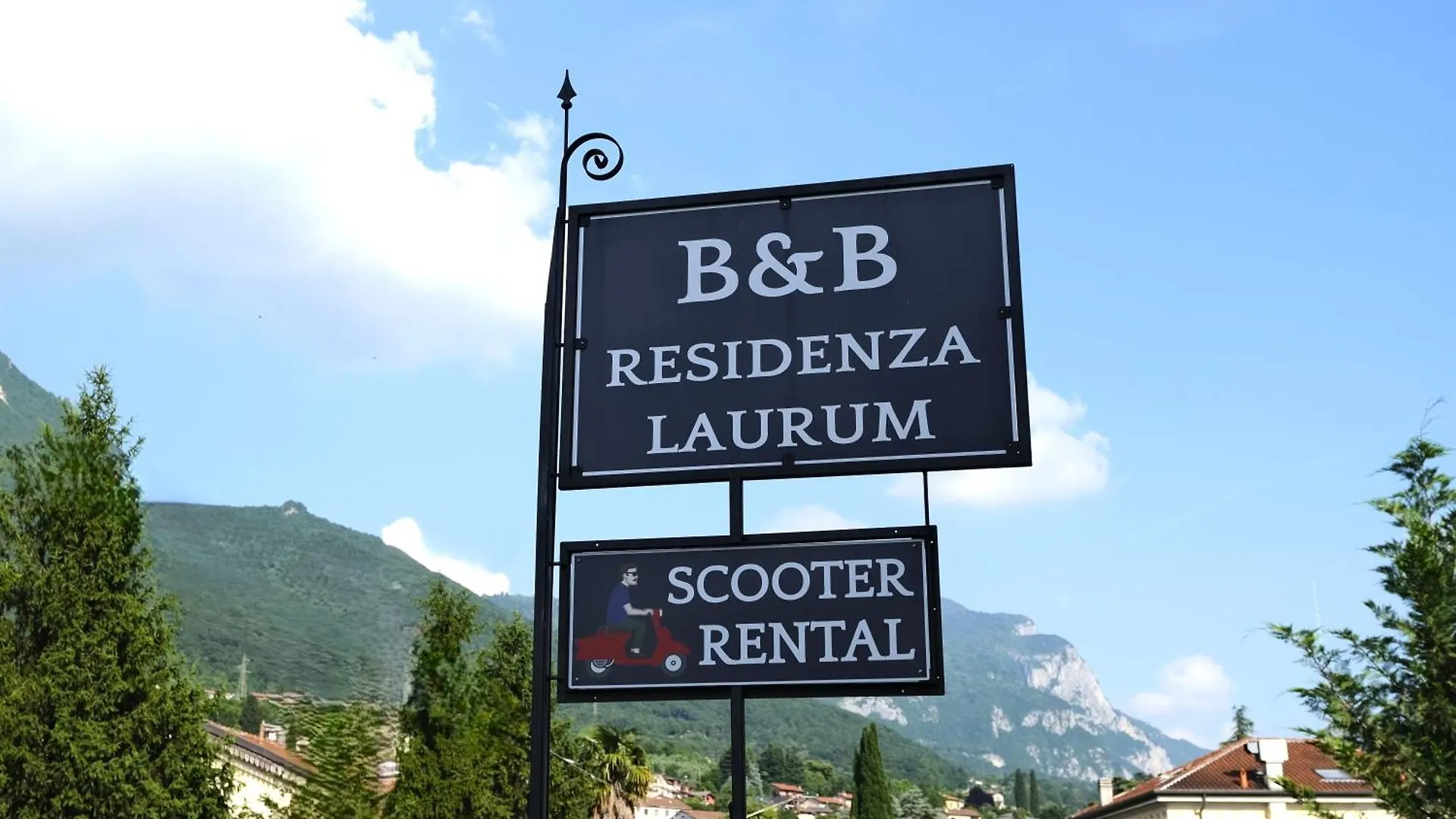Residenza Laurum Mandello del Lario Nocleg ze śniadaniem